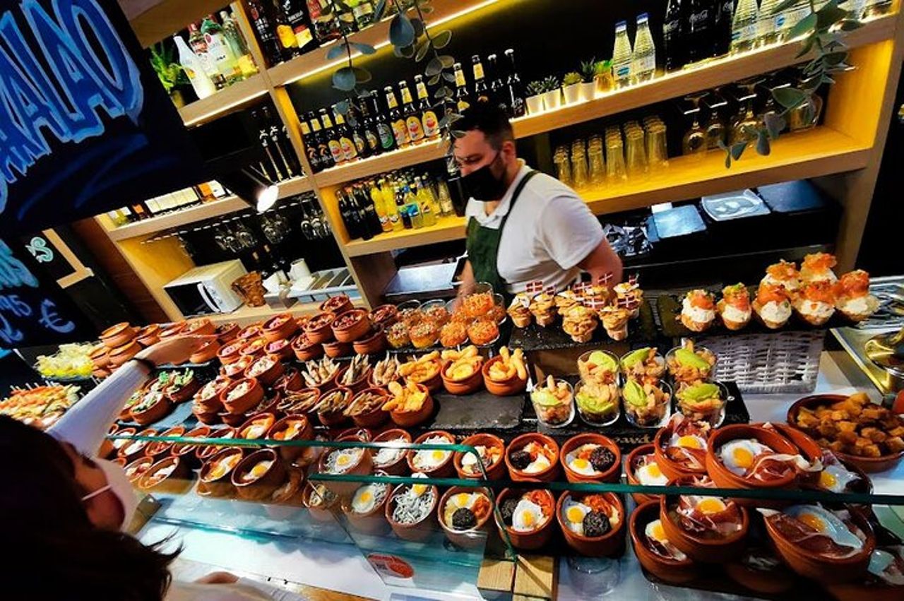 Tour storico per piccoli gruppi di Bilbao — 5