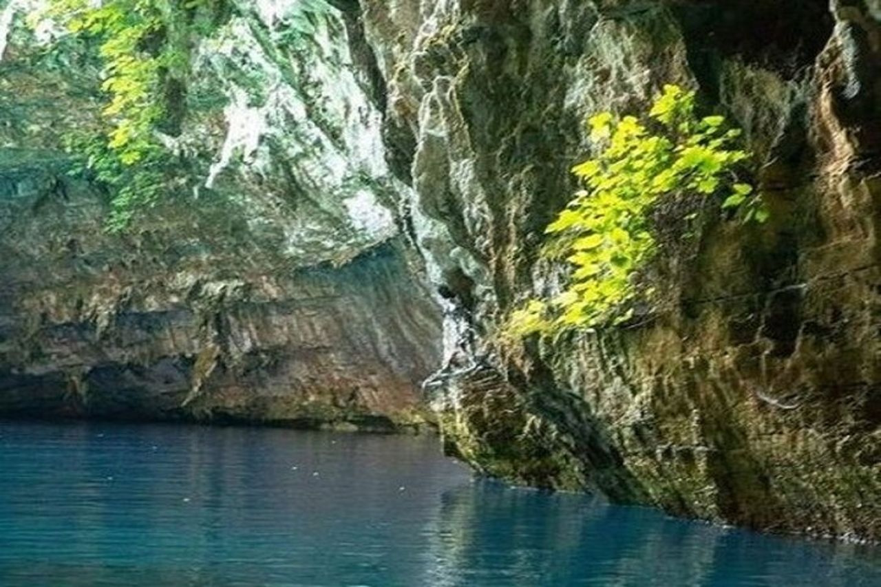 Le Grotte....Grotta di Drogarati e Lago di Melissani — 3