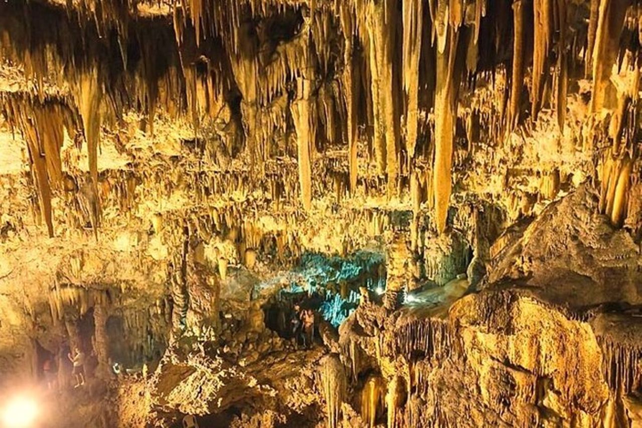 Le Grotte....Grotta di Drogarati e Lago di Melissani