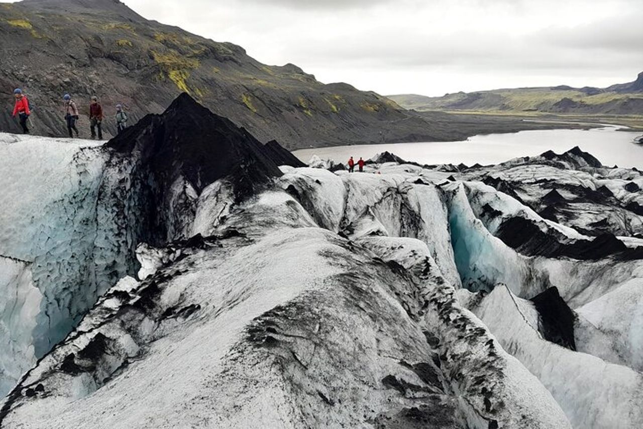 Escursione personalizzata sul ghiacciaio sul Sólheimajökull — 3