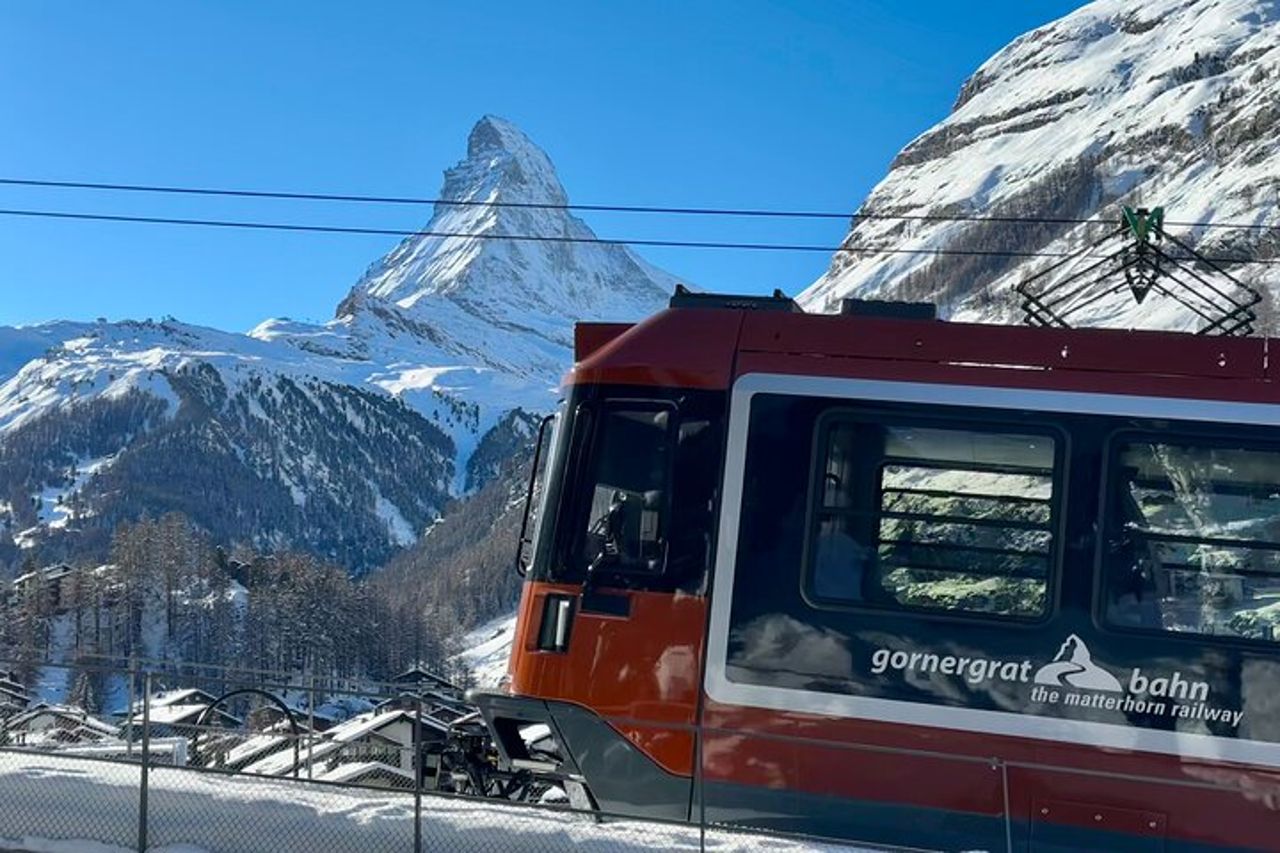 Tour ferroviario del villaggio di Zermatt e Gornergrat | Da Basilea — 3