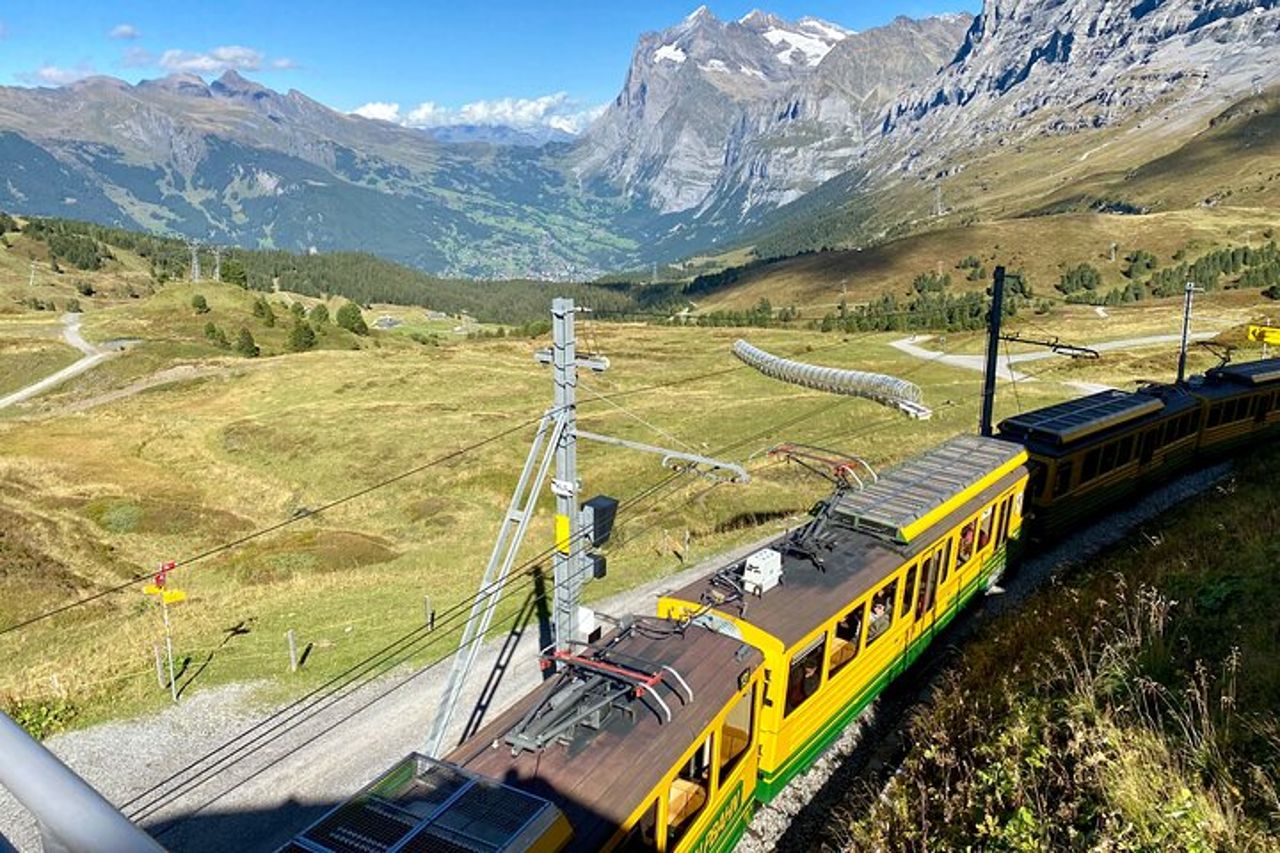 Tour di Lauterbrunnen, Jungfrau e Grindelwald | Da Basilea — 4