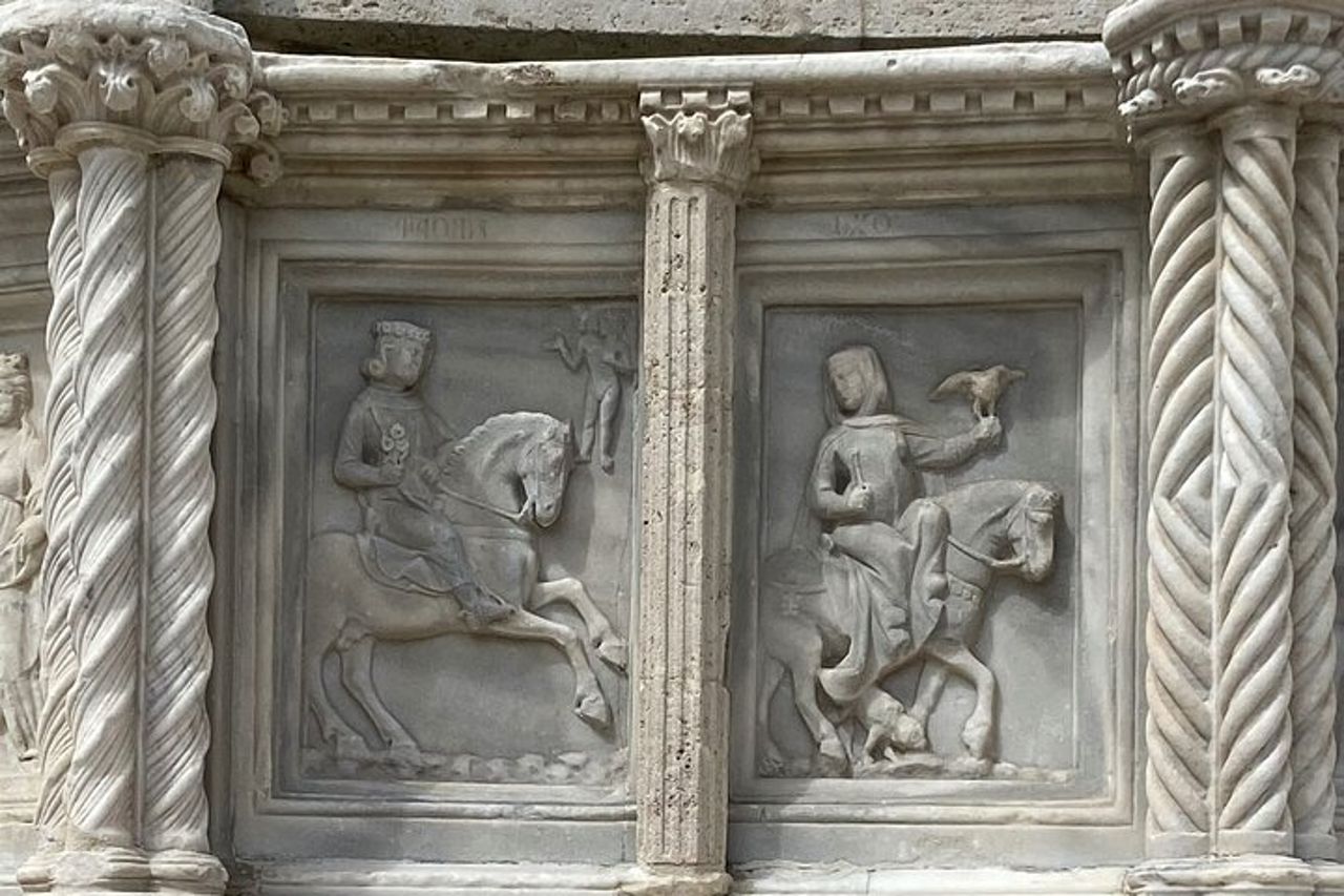 Tour di Perugia a Piedi con Guida Abilitata — 2