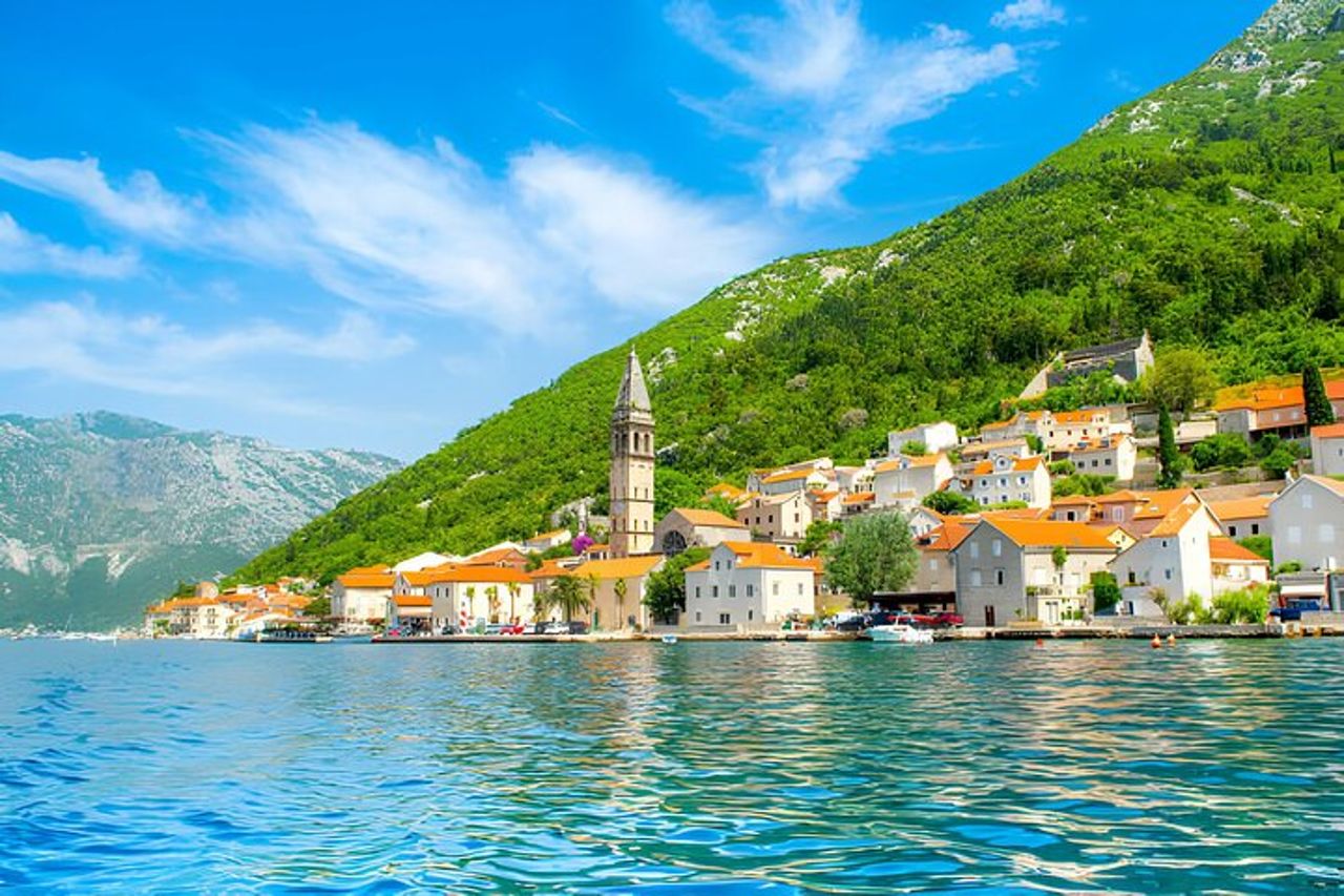 Tour privato Funivia -Kotor- Perast- Nostra Signora delle Rocce — 8