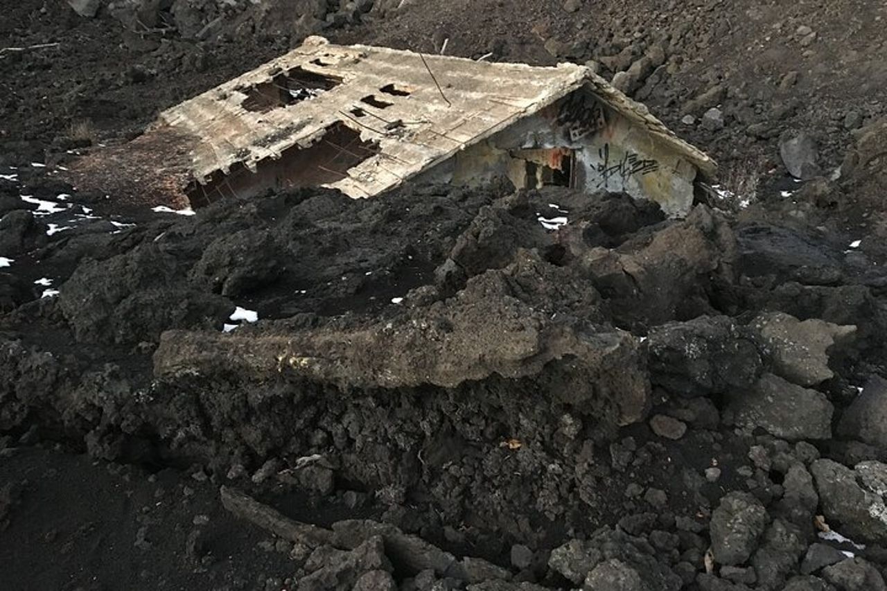 Transfer da Taormina a Siracusa con Sosta al Vulcano Etna — 3