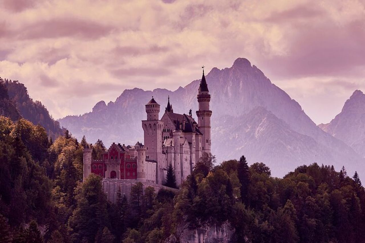 Tour privato a Neuschwanstein, Linderhof, Ettal e Oberammergau — 7