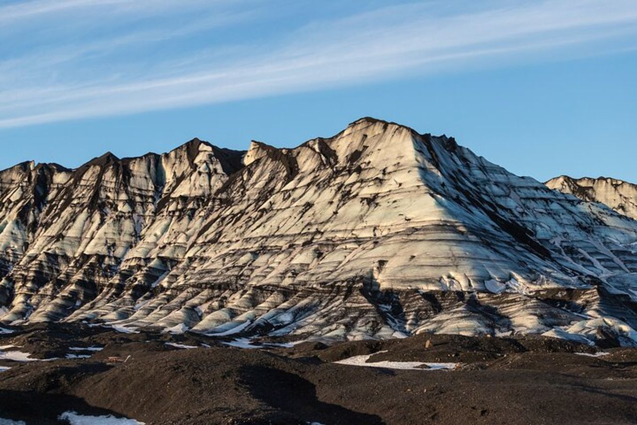 Tour della grotta di ghiaccio di Katla da Vik Avventura guidata per piccoli gruppi — 8