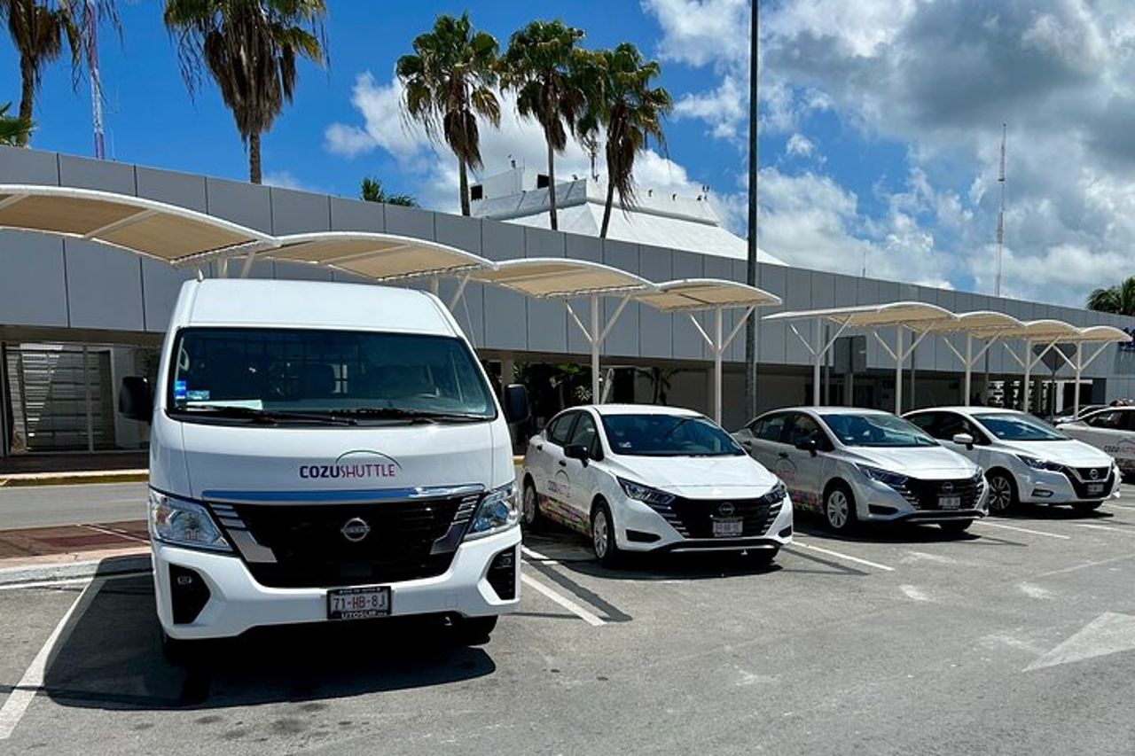 Navetta privata dall'aeroporto Inside Cozumel agli hotel di Cozumel — 2