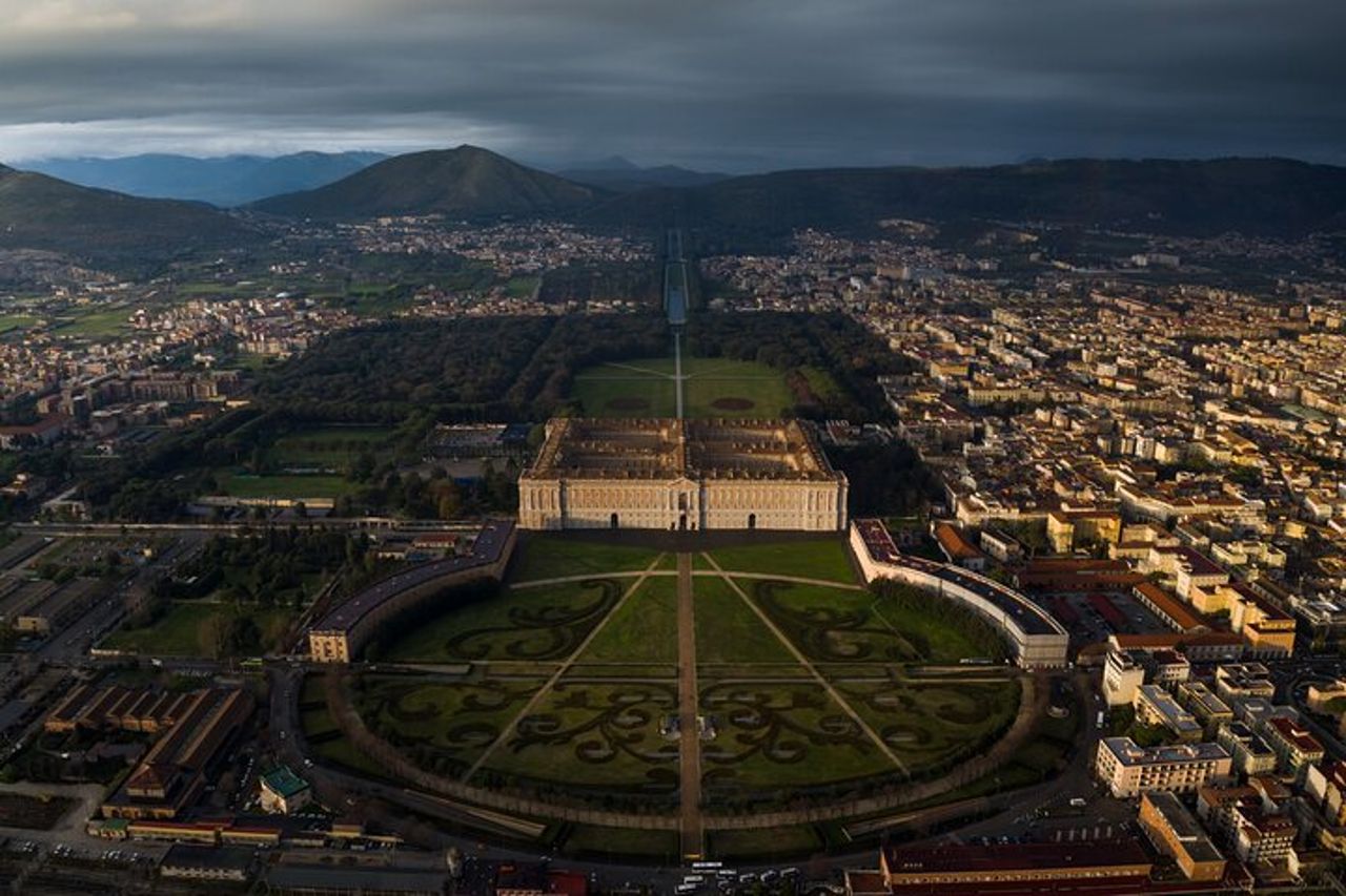 Caserta : Scopri il tour a piedi della Reggia — 4