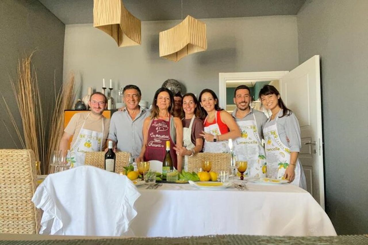 Corso di cucina siciliana nel centro storico di Catania con Mariella