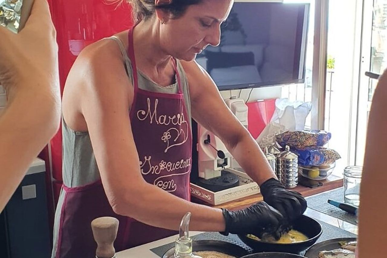 Corso di cucina siciliana nel centro storico di Catania con Mariella — 6