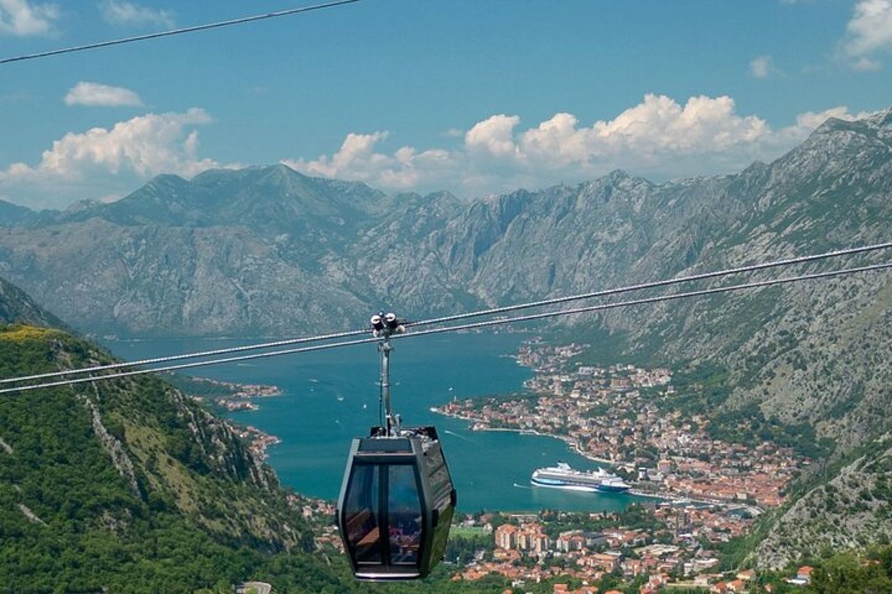 Tour privato Funivia -Kotor- Perast- Nostra Signora delle Rocce