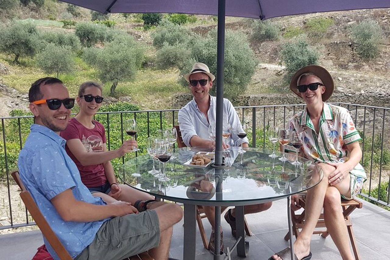 Tour del vino per piccoli gruppi della Valle del Douro con pranzo e crociera sul fiume — 3