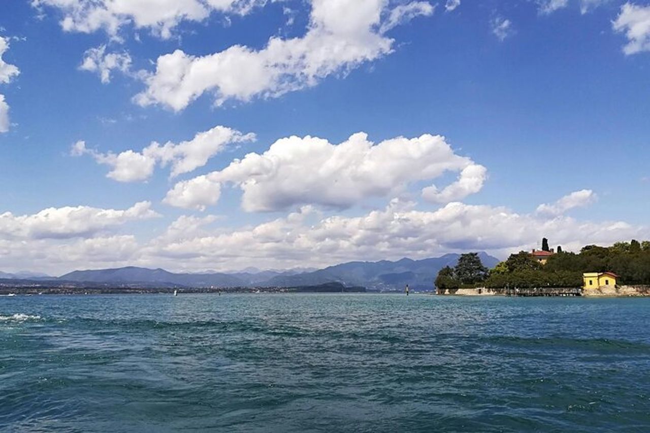 L'originale Tour del Lago di Garda con Gita in Barca dagli Hotel del Sud — 4