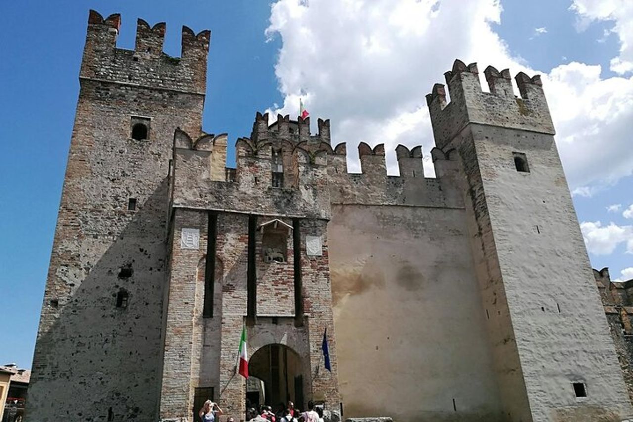 L'originale Tour del Lago di Garda con Gita in Barca dagli Hotel del Sud — 8