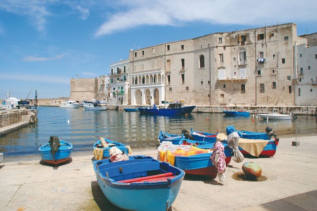 Tour Guidato di Mezza Giornata a Monopoli per Piccoli Gruppi