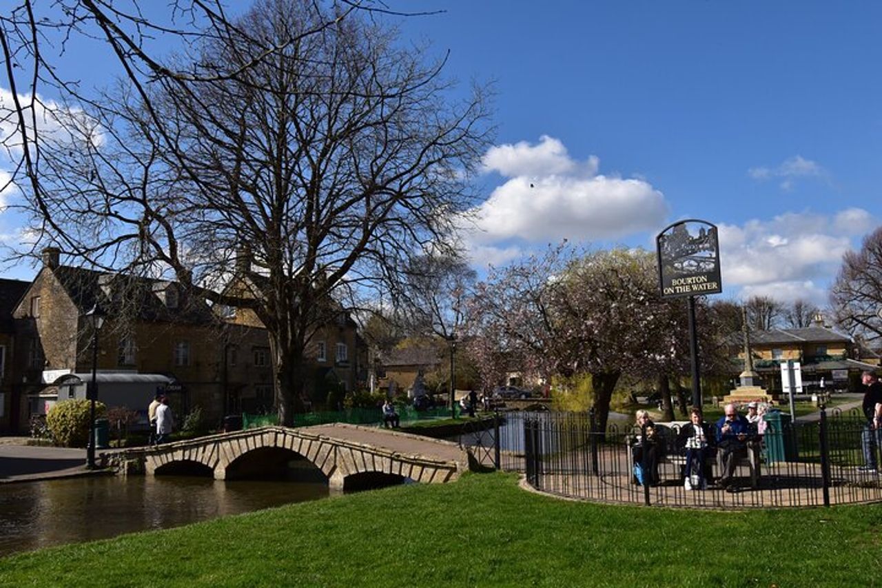 Londra: esplora le Cotswolds da Londra con il taxi nero privato