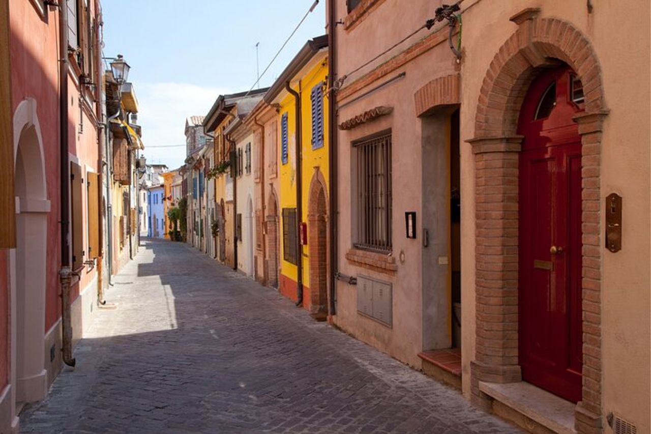 Caccia al tesoro a Rimini & tour a piedi con audioguida — 2