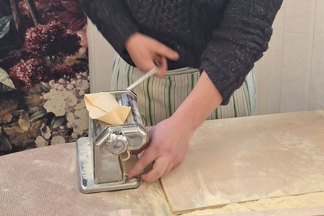 Corso di Cucina Privato: Pasta, Tour ad Orvieto e Degustazione — 7