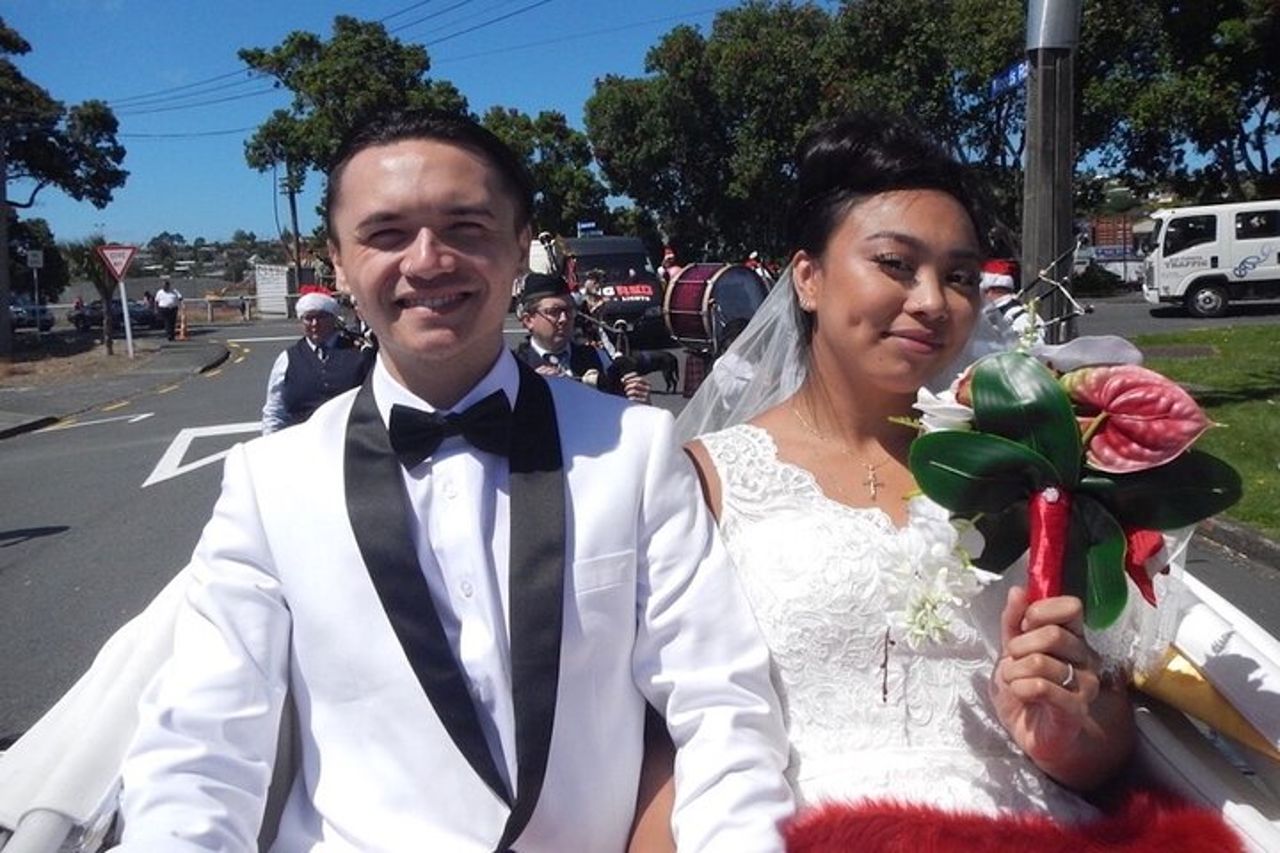 Noleggia auto d'epoca e moto-trike per matrimoni — 3