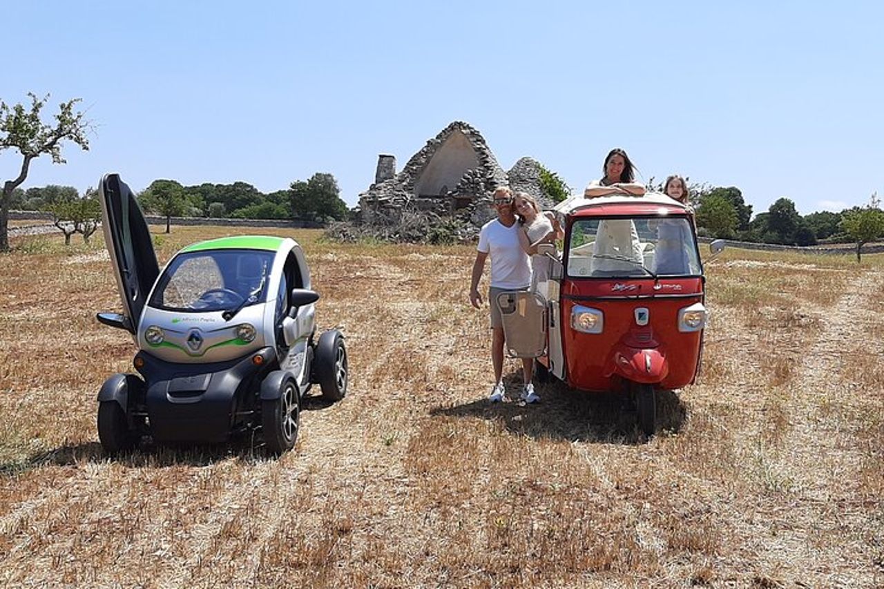 Audio Tour Alberobello con Ape Calessino/ e-Vespa /Fiat Topolino — 4