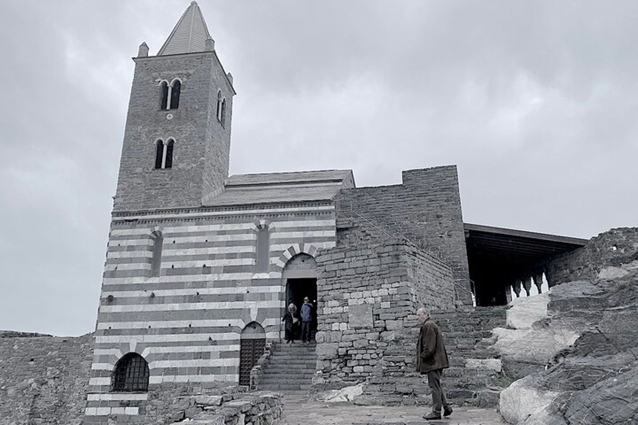 Escursione privata accessibile alle Cinque Terre e Pisa da Livorno — 6