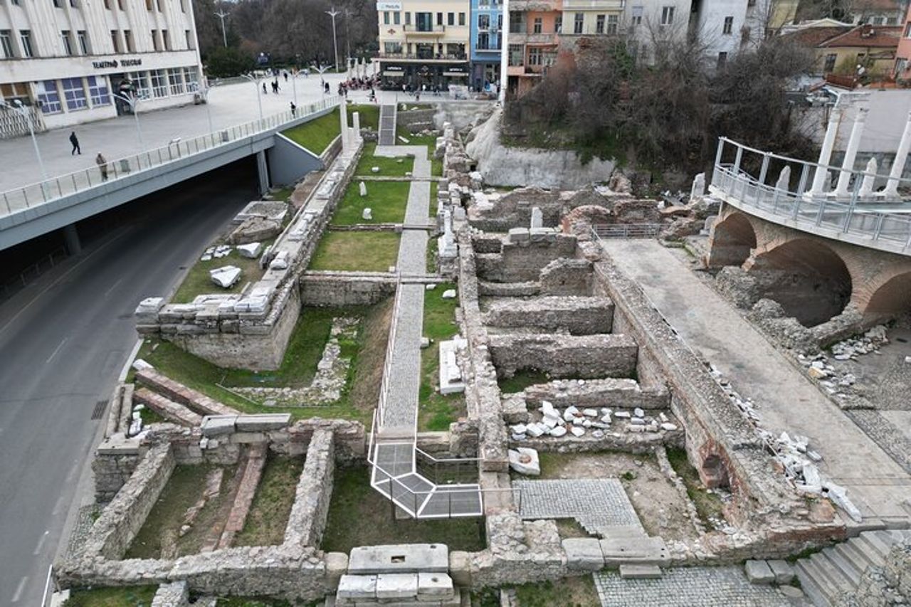 Tour per piccoli gruppi a Plovdiv, alla fortezza di Asen e al monastero di Bachkovo — 6