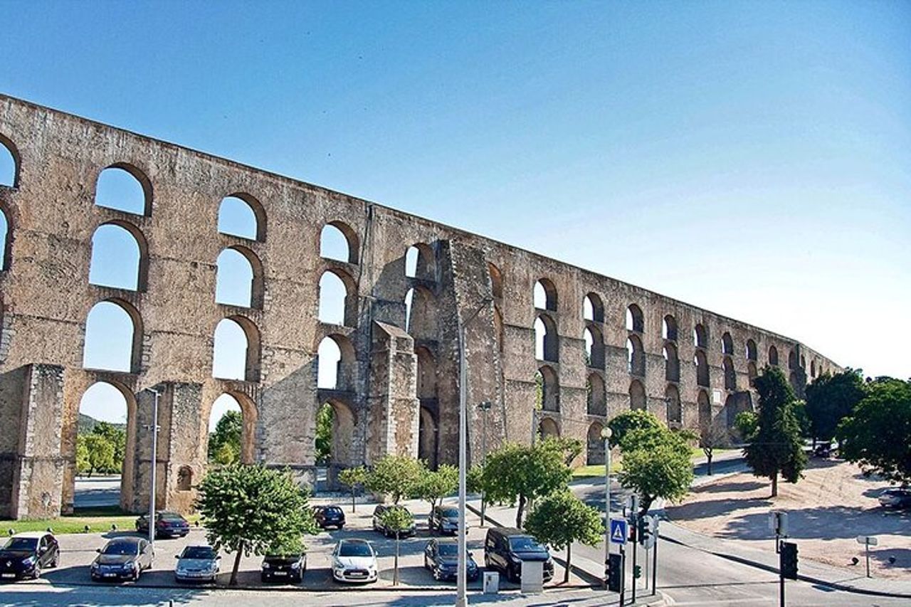 Tour privato di Évora con esperienza enologica e degustazione di vini — 5