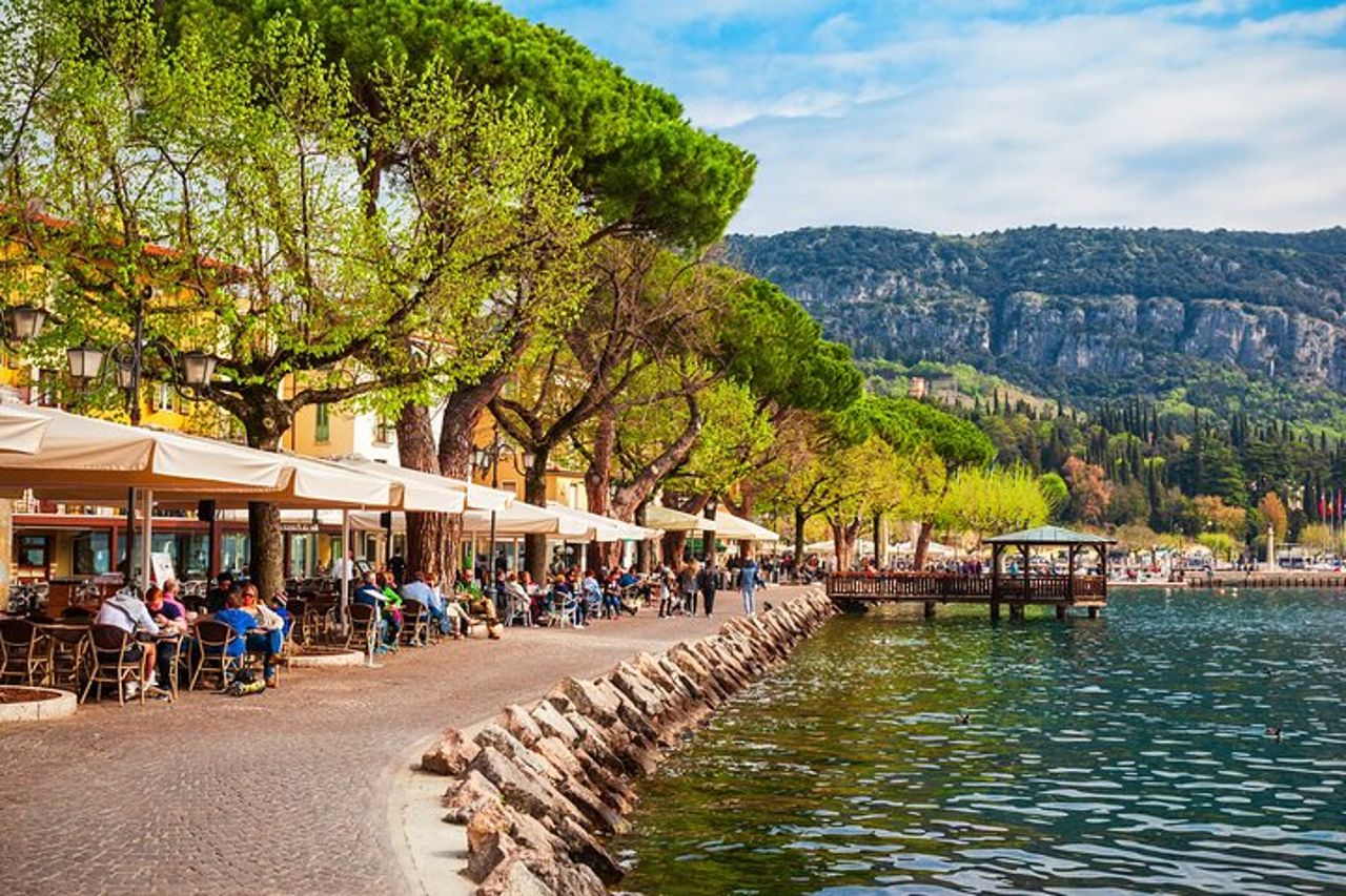 Verona e Sirmione Garda Lake Private Tour — 6