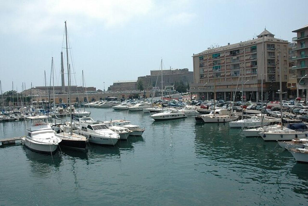 Savona - Tour guidato privato a piedi — 5