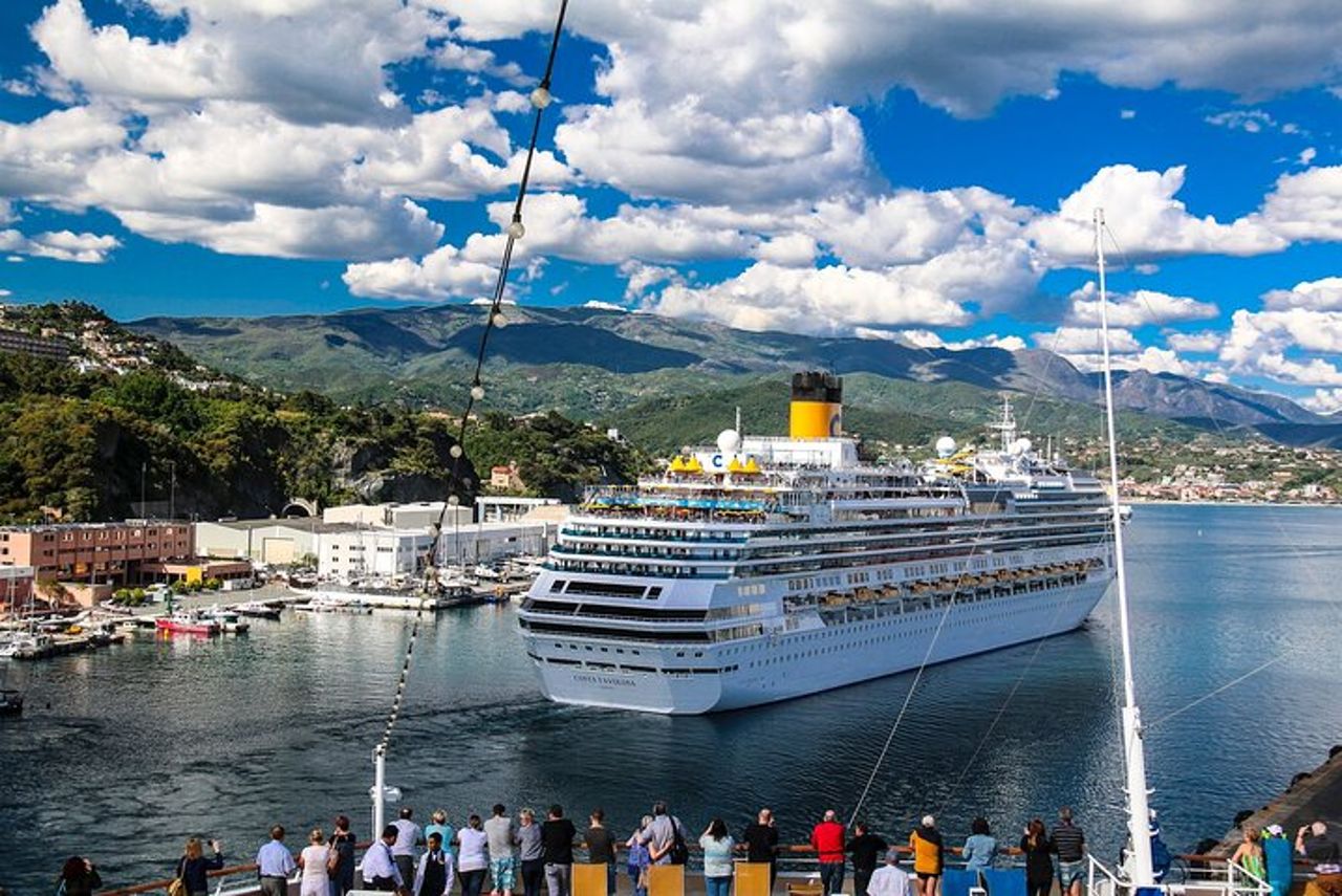 Savona - Tour guidato privato a piedi — 6
