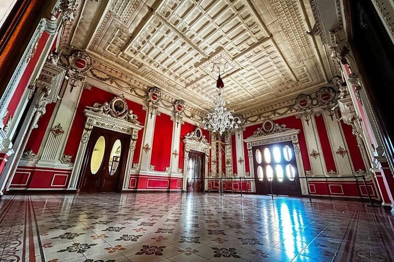 Tour a piedi di San Salvador : Esplora i principali luoghi d'interesse e le gemme nascoste — 8