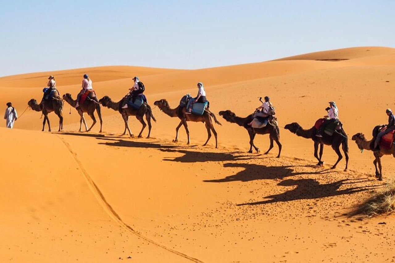 Fes To Marrakech: tour di 3 giorni attraverso il deserto di Merzouga e Cammello — 4
