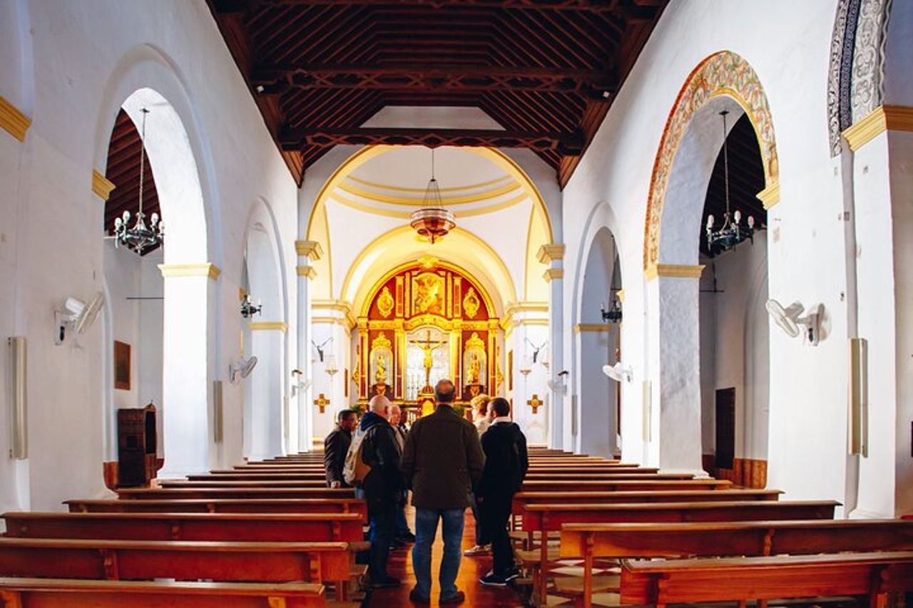 Tour di Nerja e Frigiliana con Grotte — 7