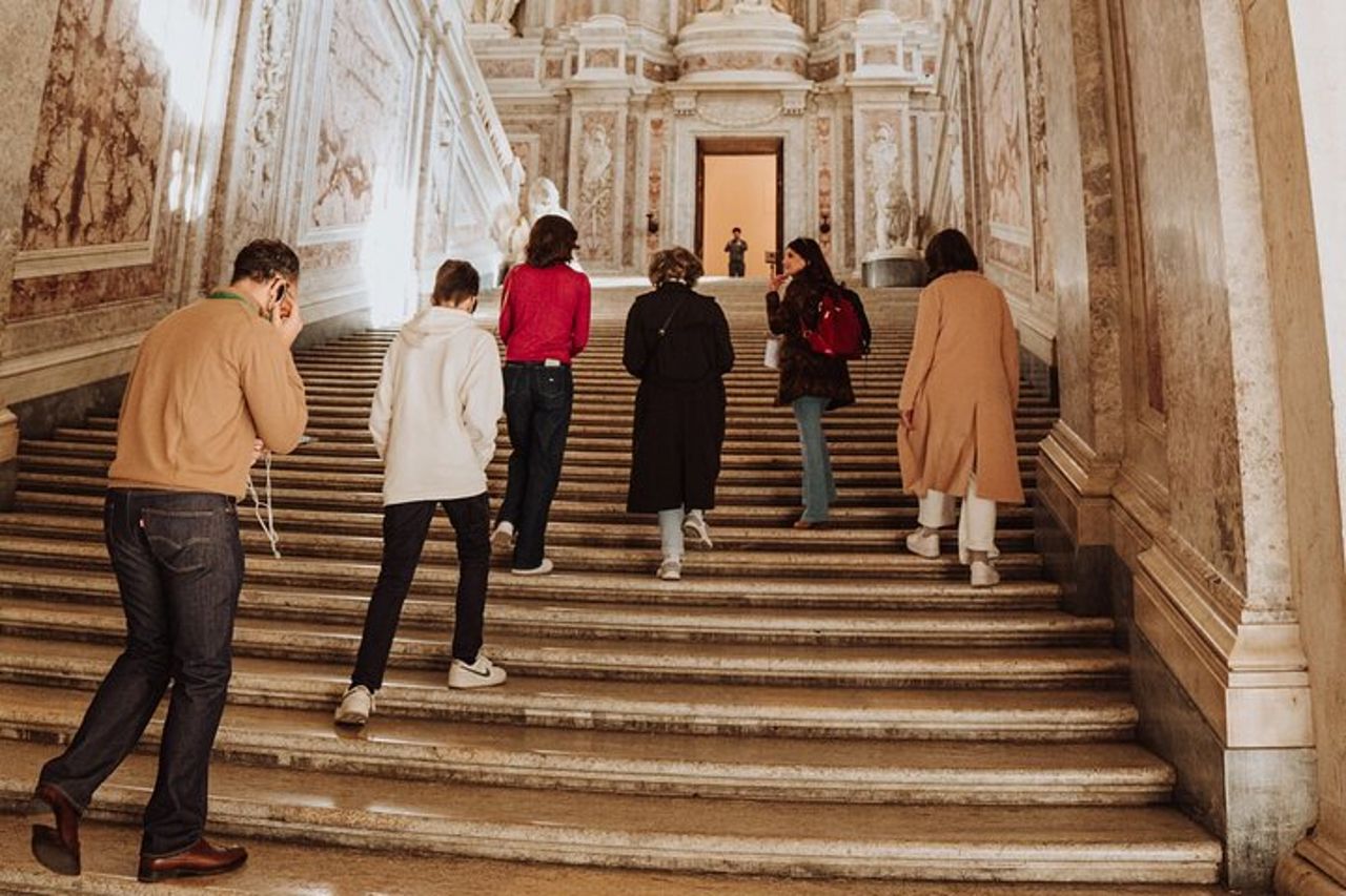 Tour privato a piedi della Reggia di Caserta — 5