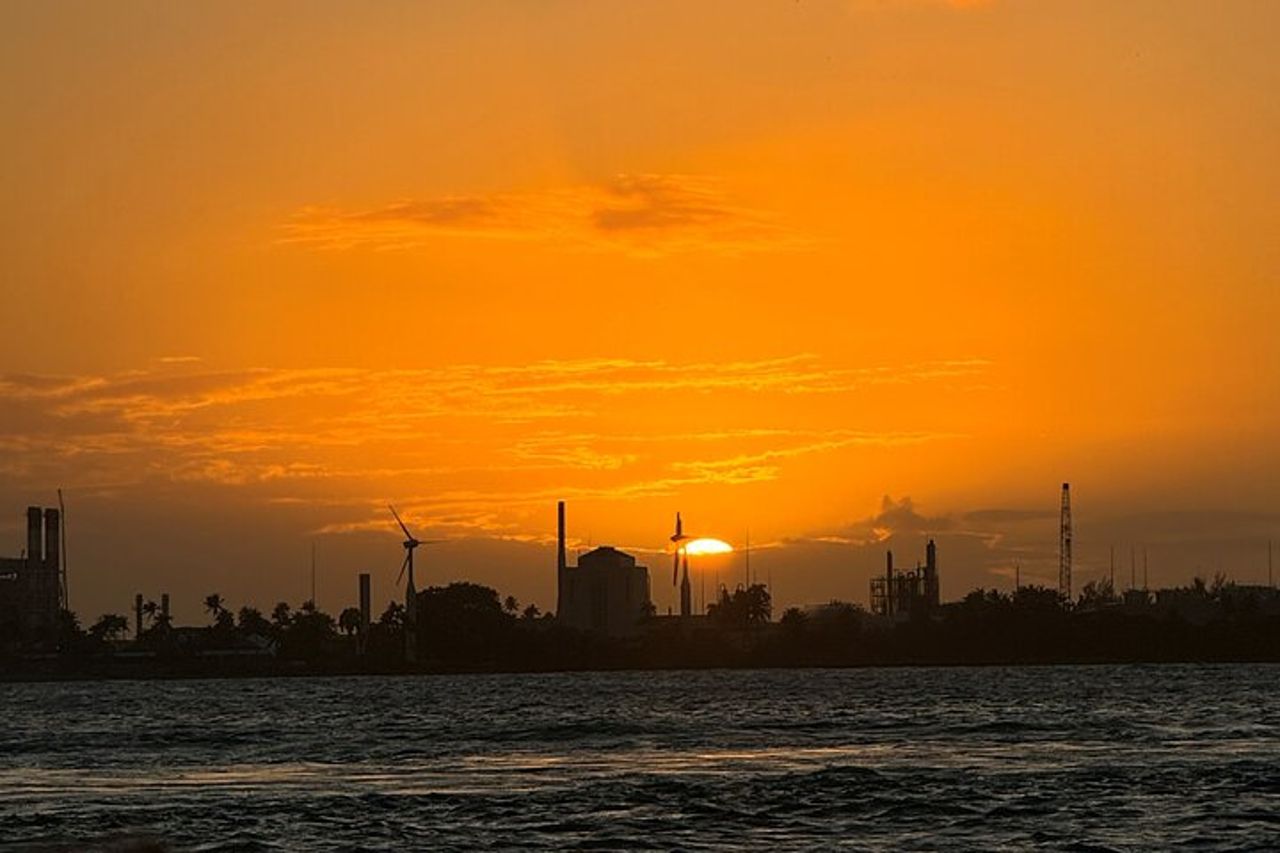 Giro in barca nel porto al tramonto di San Juan — 7