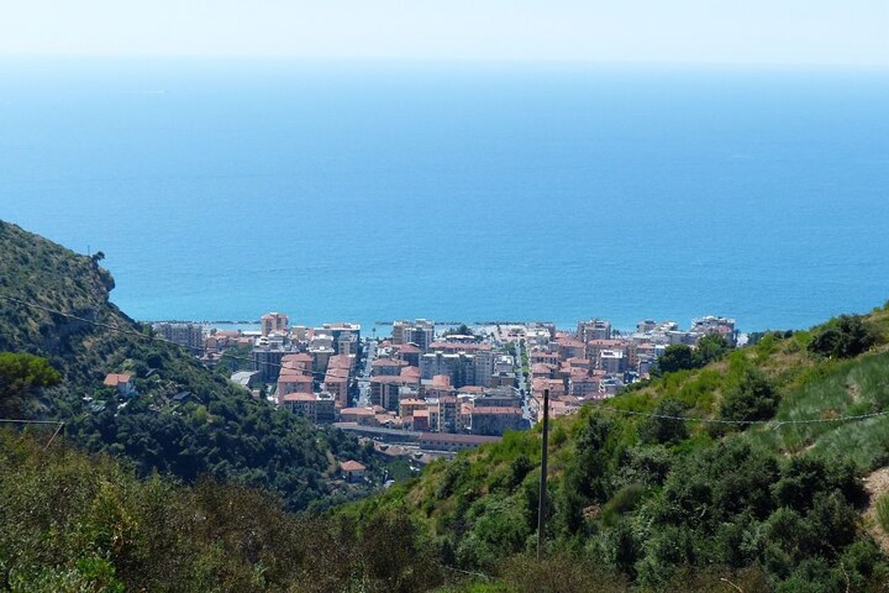 Imperia - Tour privato a piedi del centro storico — 3