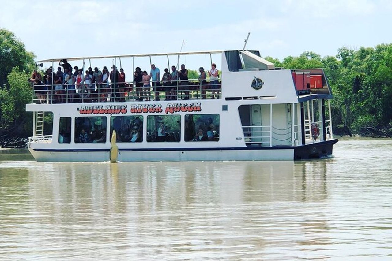 Darwin: crociera originale con avvistamento coccodrilli saltanti Adelaide River Queen — 2