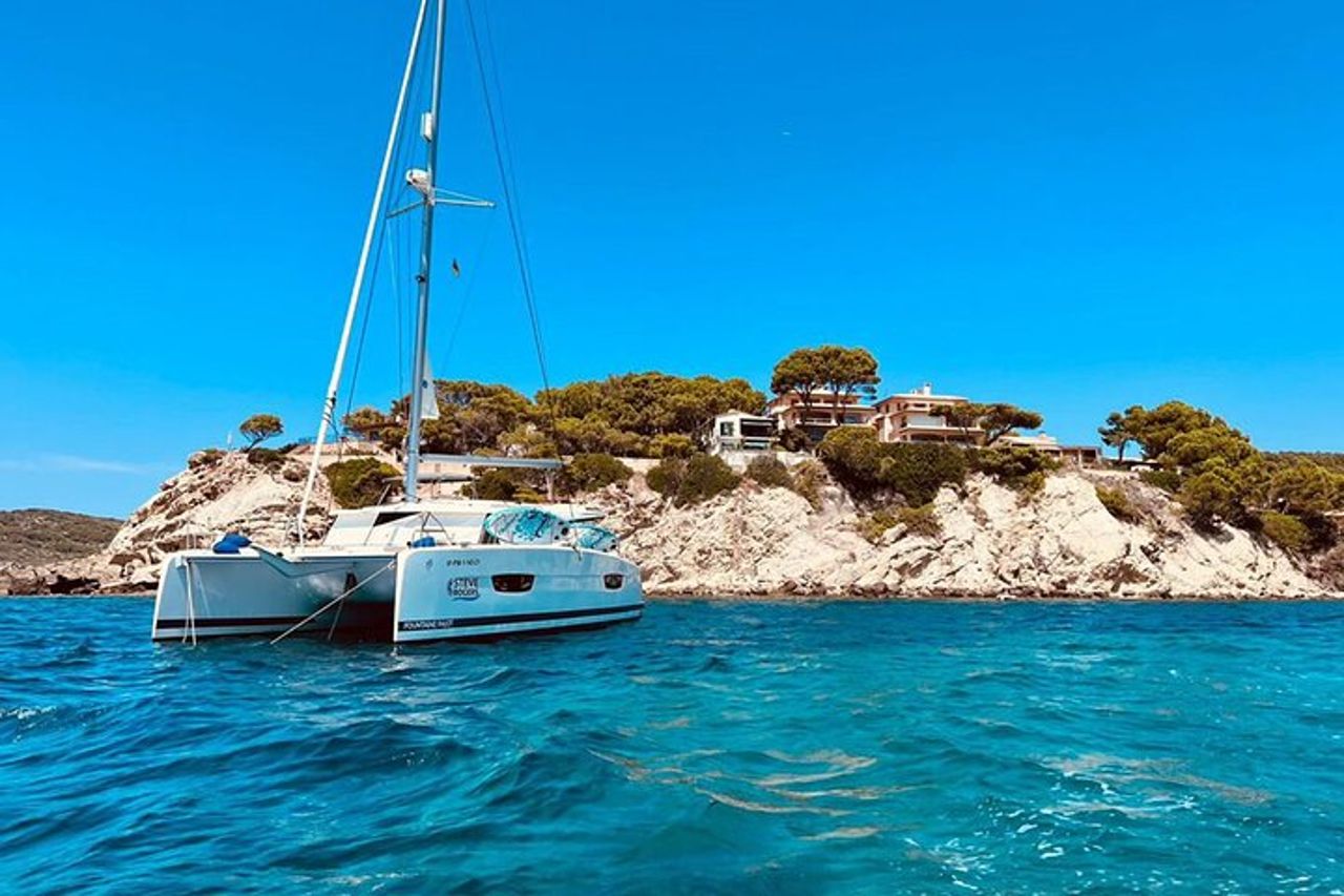 Catamarano di lusso a vela con bevande di benvenuto Tapas Max10 - 12Person