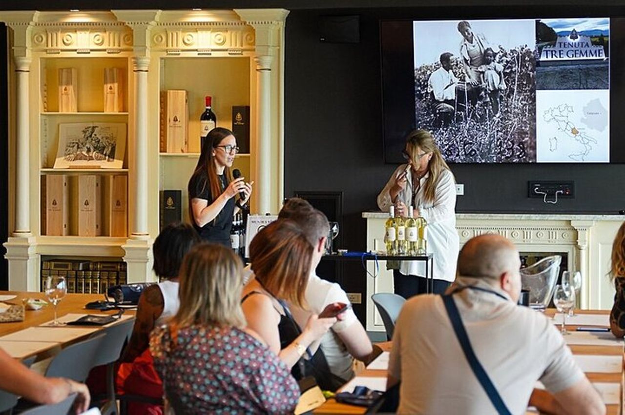 Visita e degustazione vini a 30 minuti da Pescara — 7