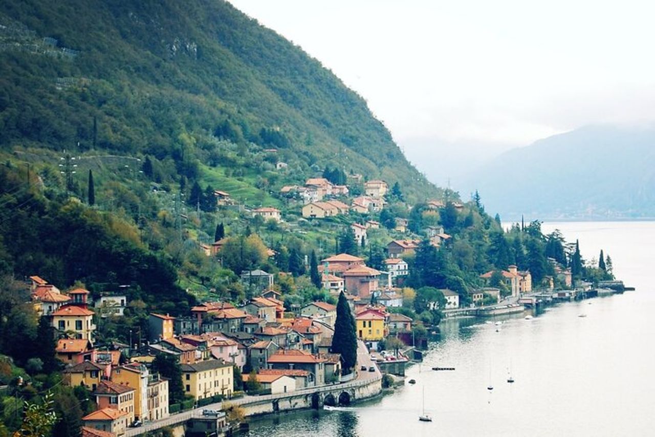 Piccolo Gruppo Lago di Como – Bellagio, Varenna & Cascate in Treno & Barca — 8