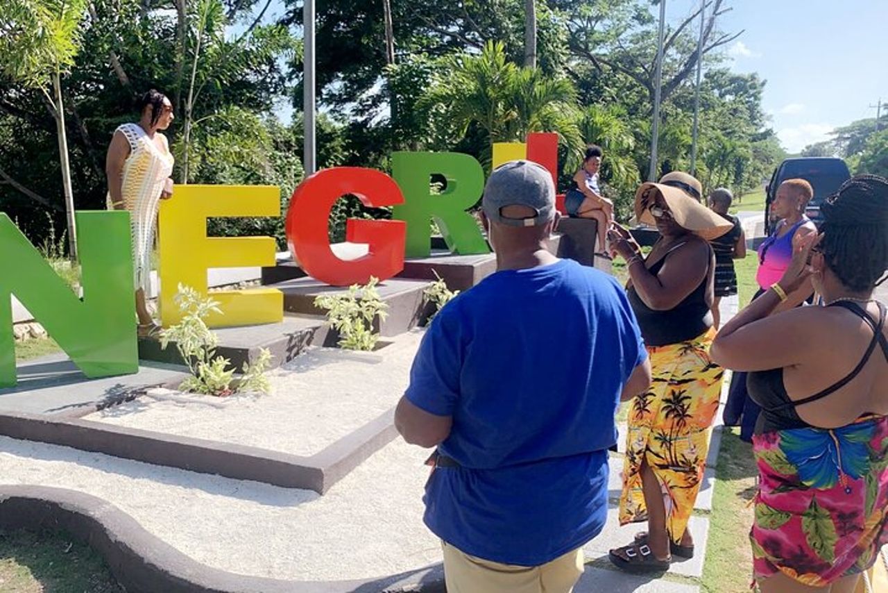Trasferimento privato da o per l'aeroporto a Rui Negril — 4