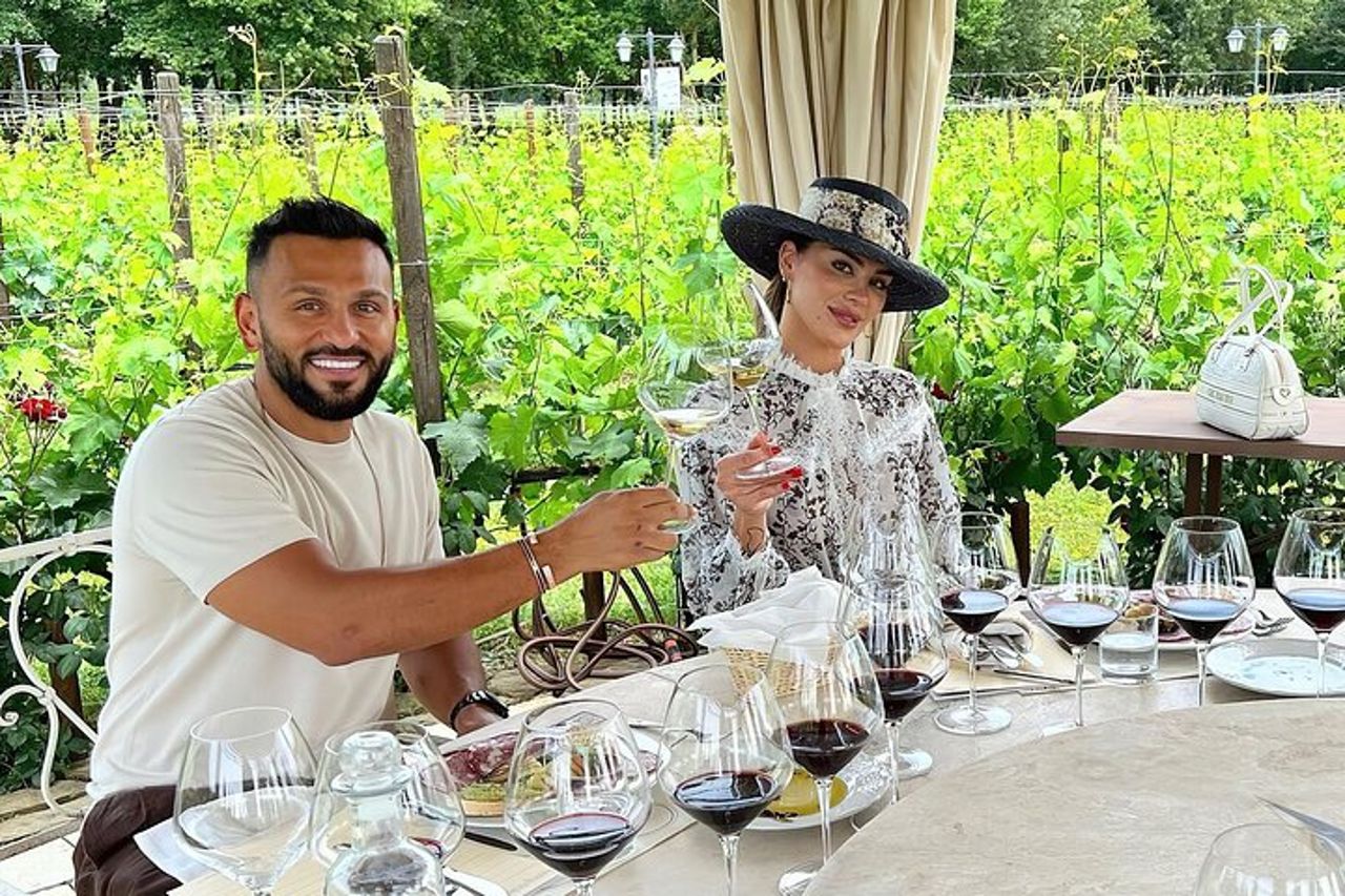 Pranzo romantico nei filari di vite in Toscana — 2