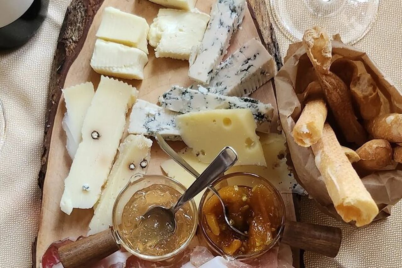 Lago di Garda: degustazione di prodotti tipici con cena