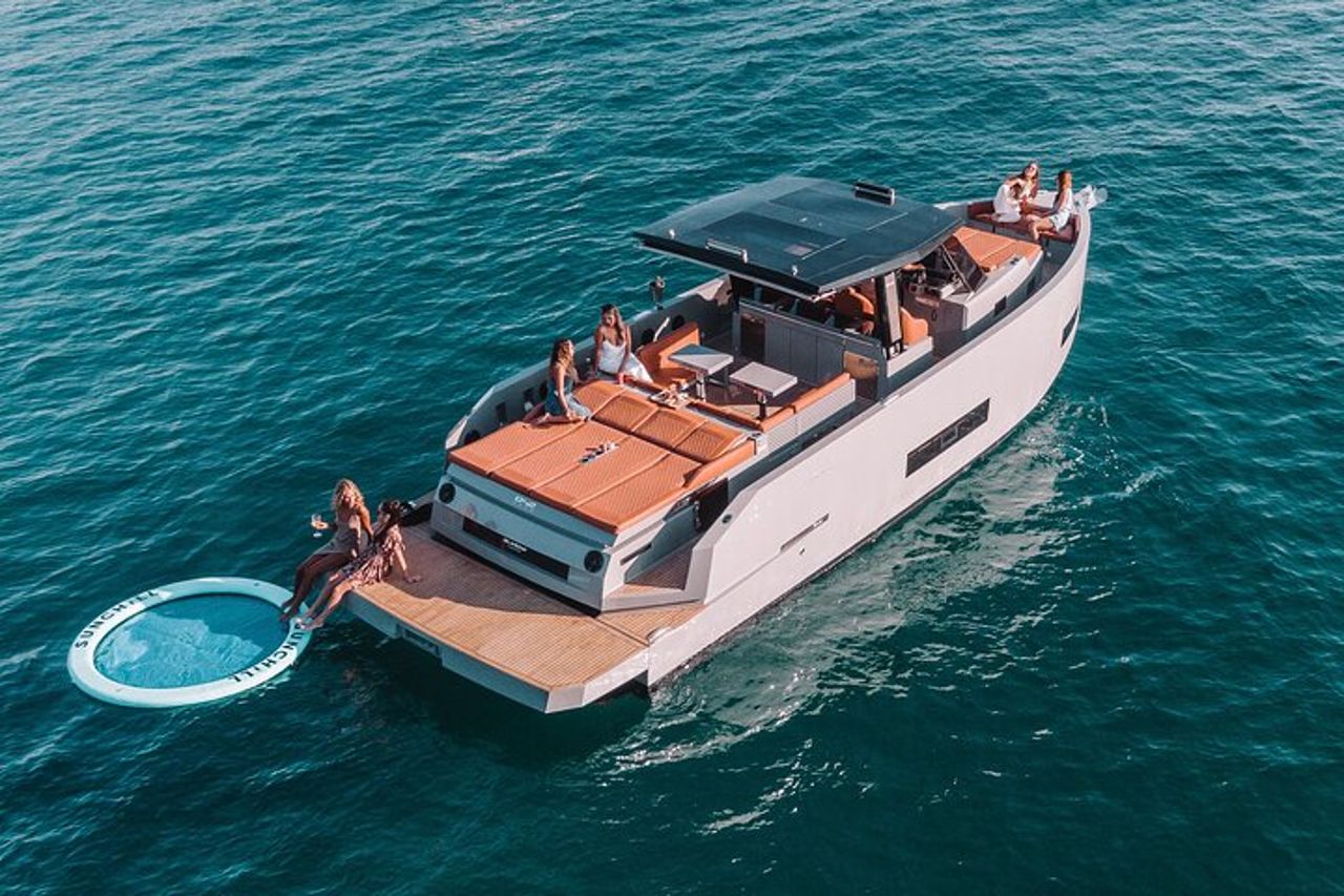 Tour privato in yacht sportivo esotico di 45 piedi a Newport Beach — 2