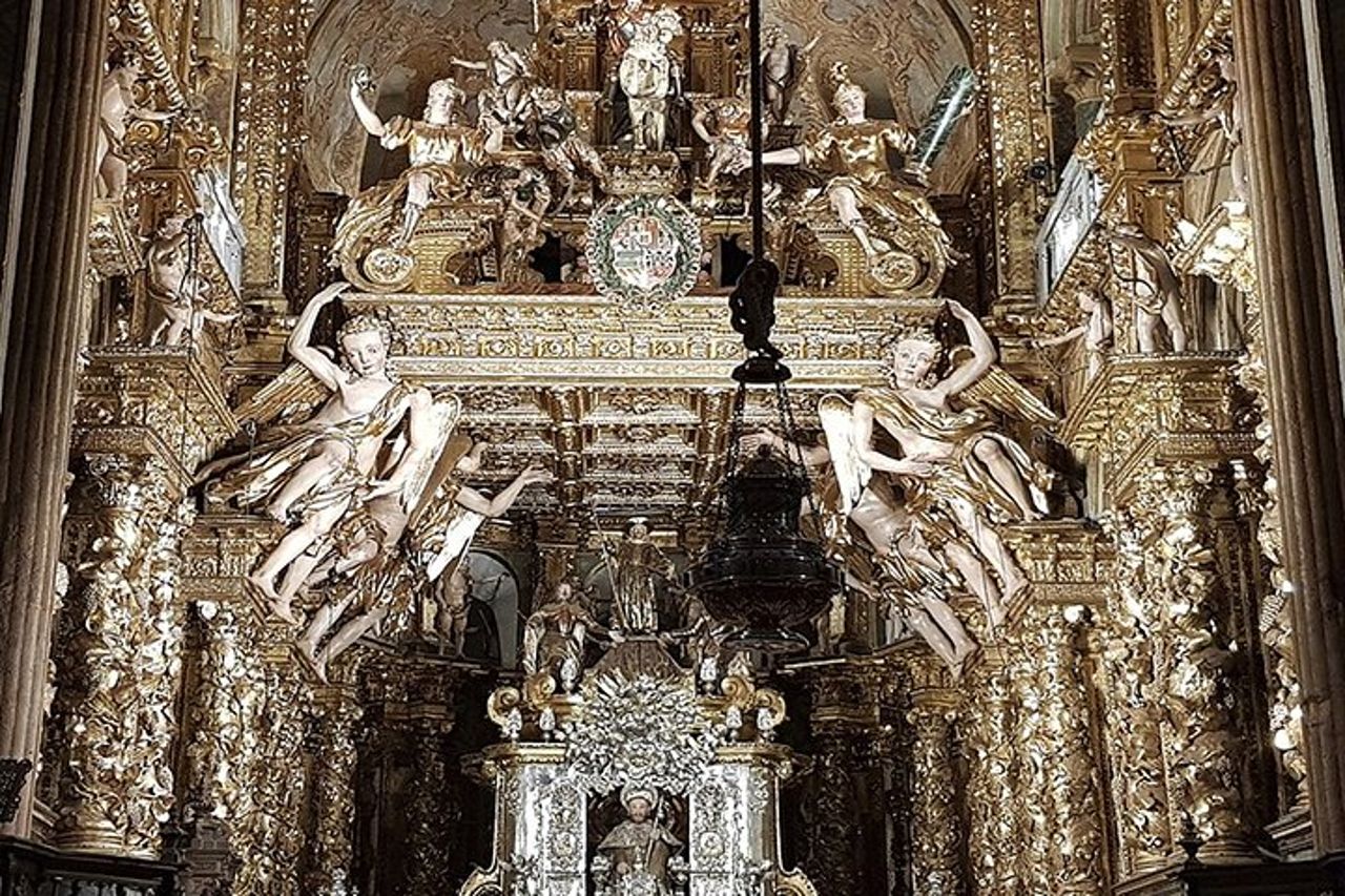 Visita guidata Cattedrale, Museo e Città Vecchia di Santiago — 3