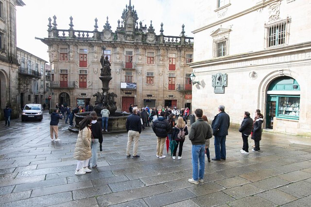 Visita guidata Cattedrale, Museo e Città Vecchia di Santiago — 4