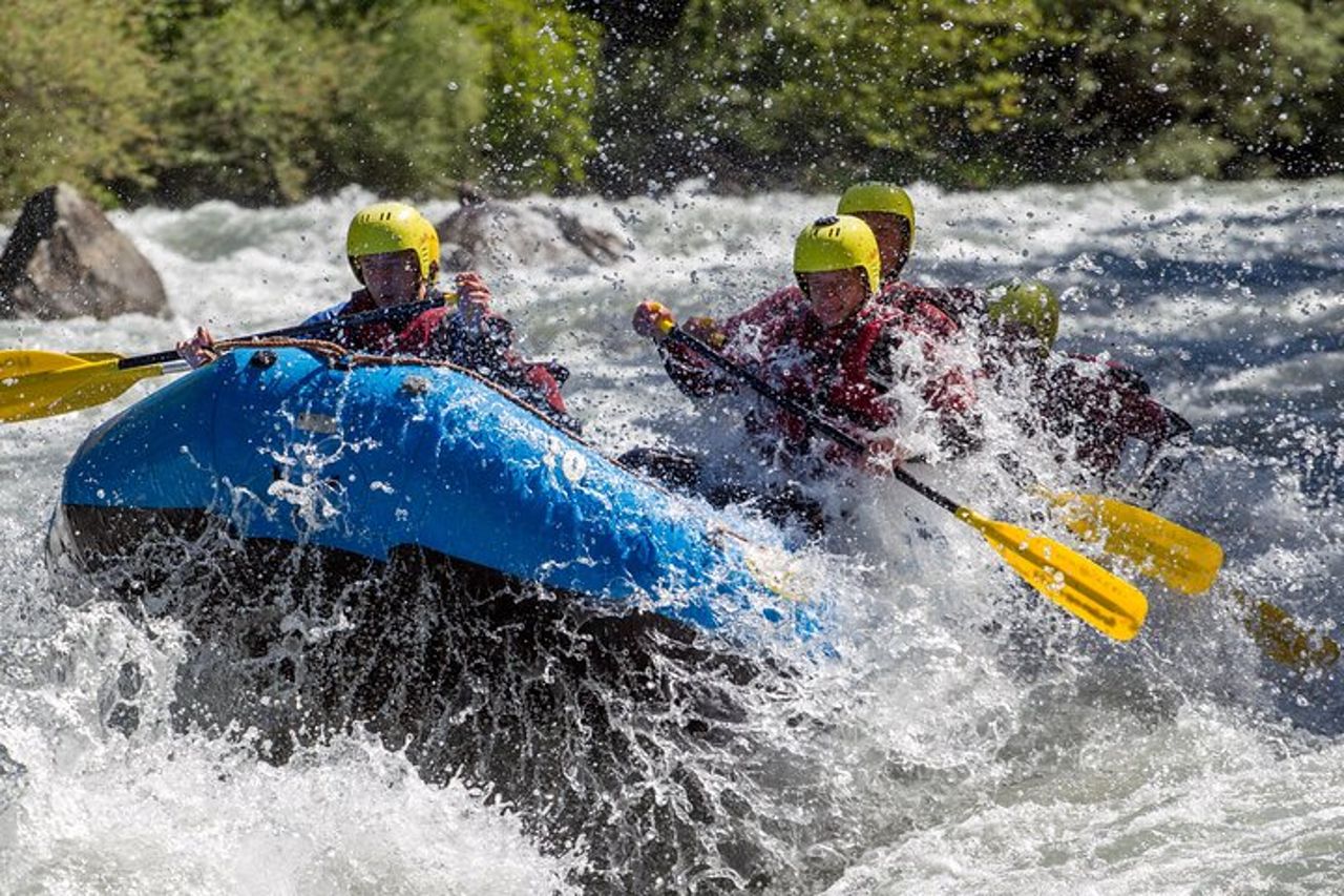 Esperienza guidata di rafting al Cervin