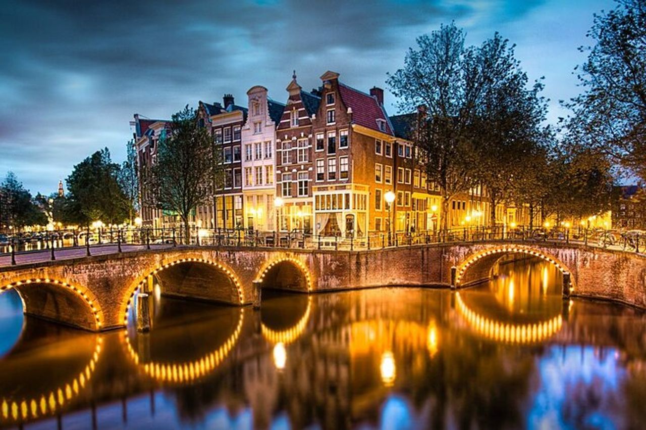 Crociera con cena ad Amsterdam con hamburger e bevande — 7