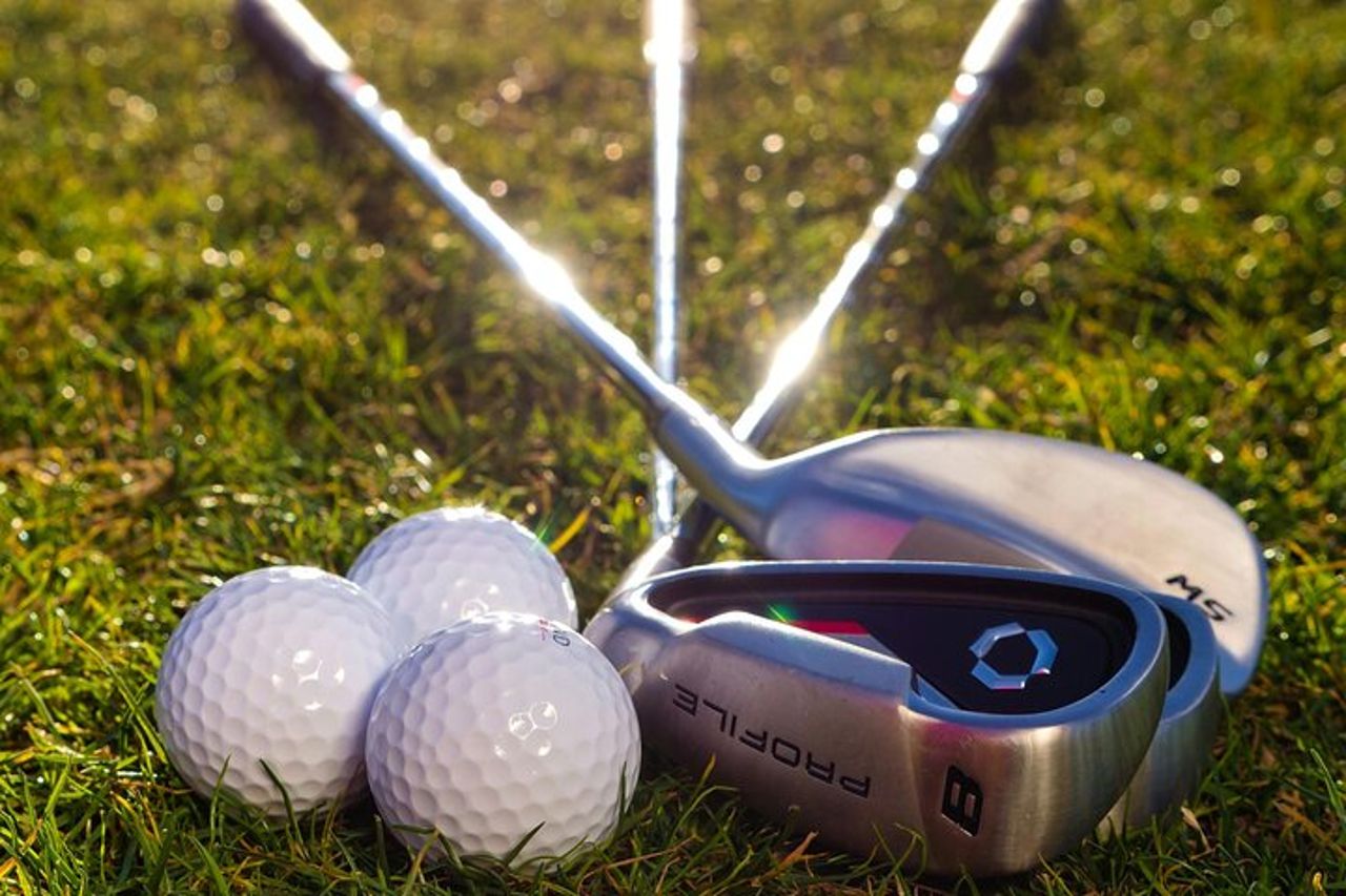 Tour privato di 1 ora di golf professionale a Nerja — 2